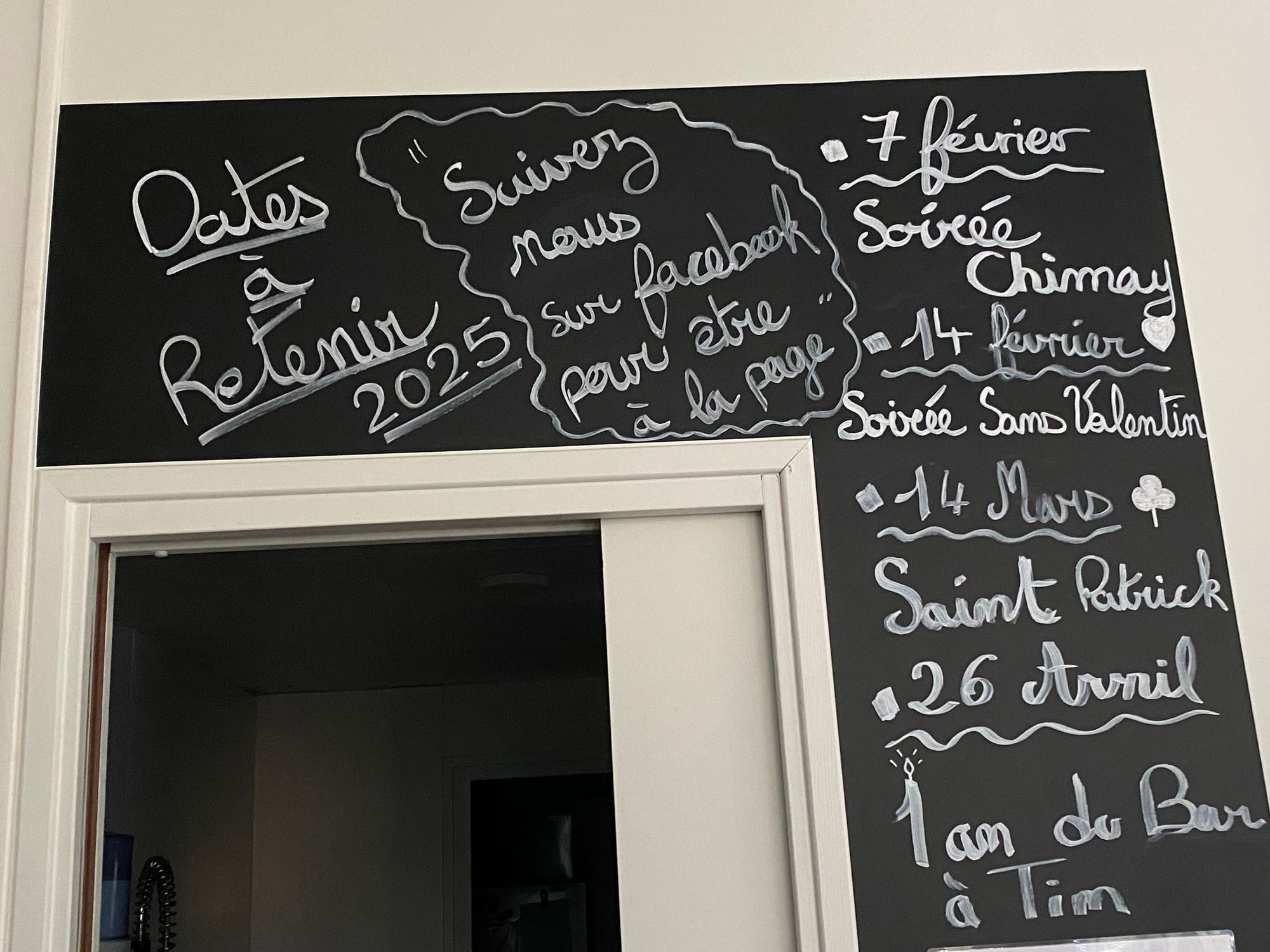 Des soirées thématiques sont régulièrement organisées.