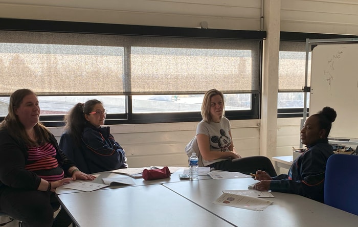 Lors du tour de table, chacune fait part de son ressenti et de ses objectifs.