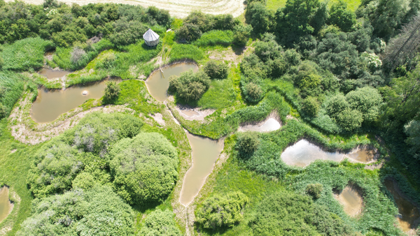 Vue aérienne de la zone humide de Chémery-les-Deux