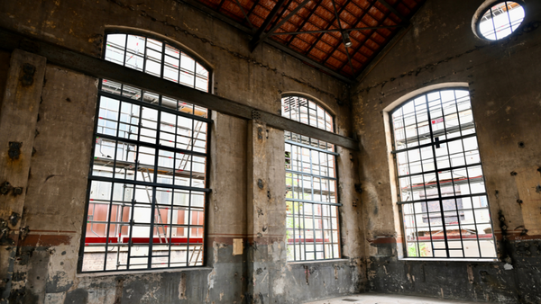 Bâtiment des compresseurs (intérieur, salle 4) - U4 à Uckange