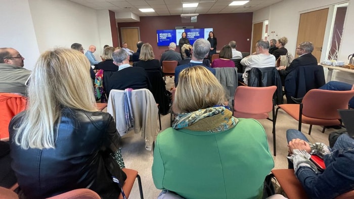 Accueil des Proviseurs et Secrétaires Généraux par les conseillères régionales : Marie-Rose Sartor, Catherine Baillot et Véronique Guillotin