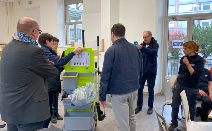 Les conseillers régionaux ardennais sont venus découvrir cette nouvelle méthodologie de travail. Plusieurs journalistes ont également fait le déplacement.